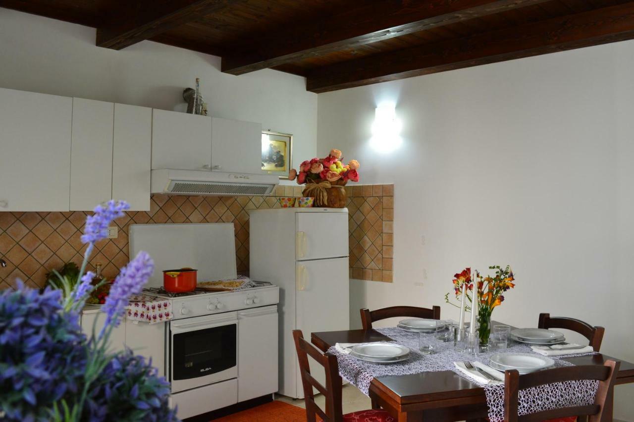 Ideale Per 4-6 Persone - Casamassella Otranto Kültér fotó
